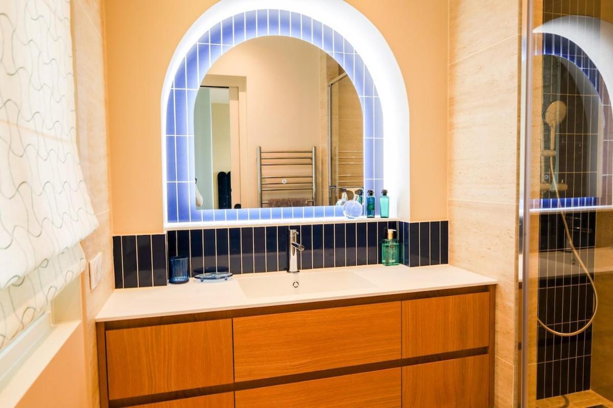 Apartment Spacieux Pour 6 - Passy,